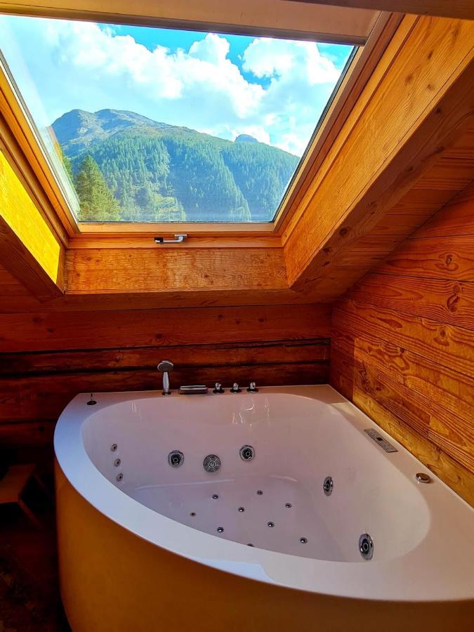 Chalet Biene - Swiss Alp Chalet With Sauna And Jacuzzi Ulrichen Luaran gambar