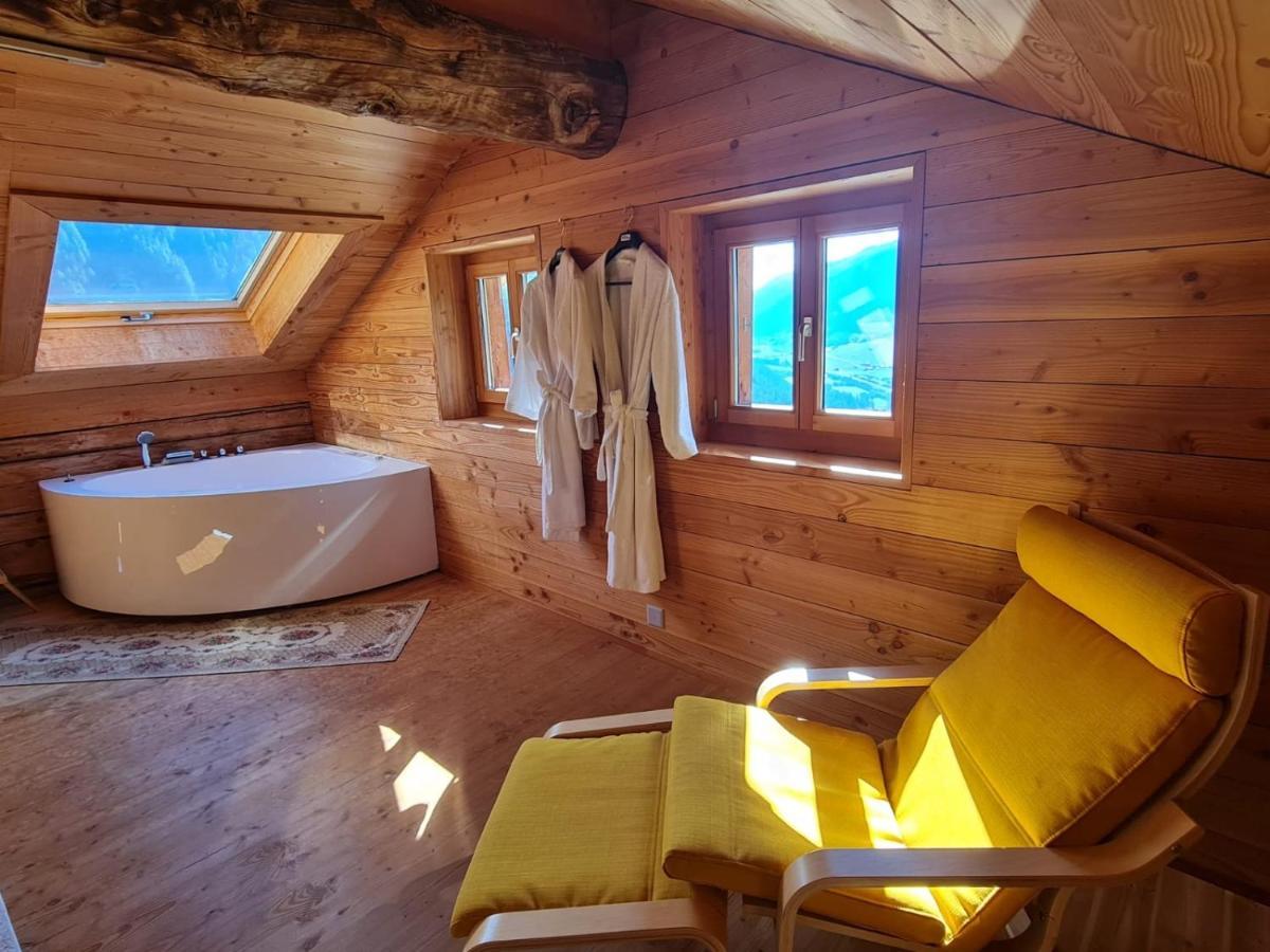 Chalet Biene - Swiss Alp Chalet With Sauna And Jacuzzi Ulrichen Luaran gambar