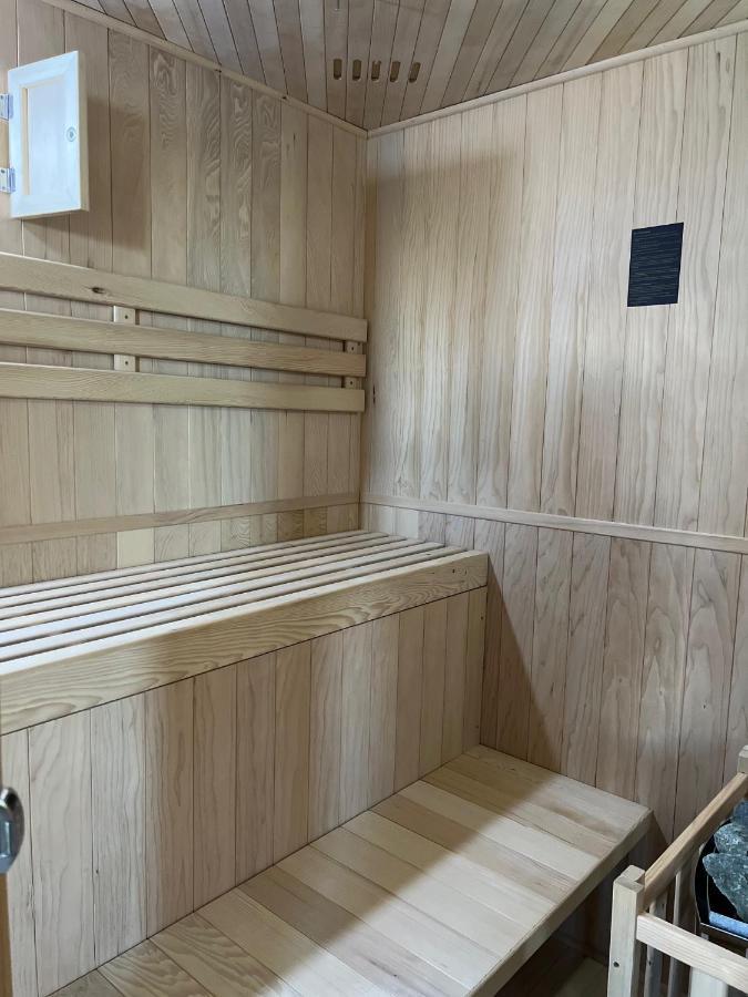 Chalet Biene - Swiss Alp Chalet With Sauna And Jacuzzi Ulrichen Luaran gambar